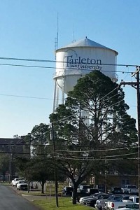 Close to campus one bedroom one bath apartment with central heat and air.